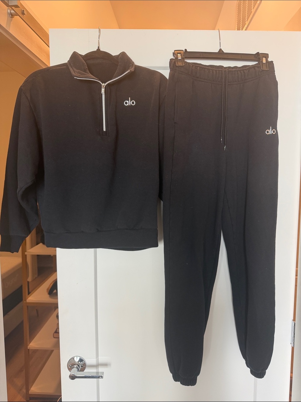 ALO Accolade 1/4 Zip Pull Over Joggers Set Sz Small